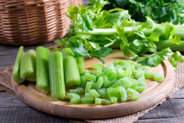 From celery, you can prepare a remedy for the treatment of cervical osteochondrosis. 